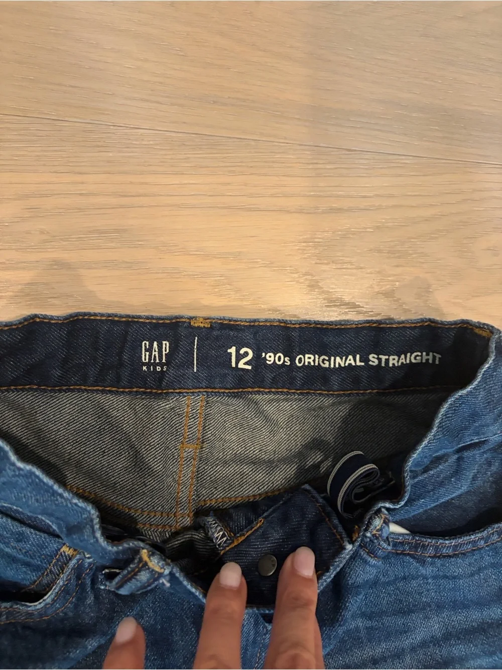 GAP Kids '90s Original Straight Jeans in Dark Blue. Boys size 12